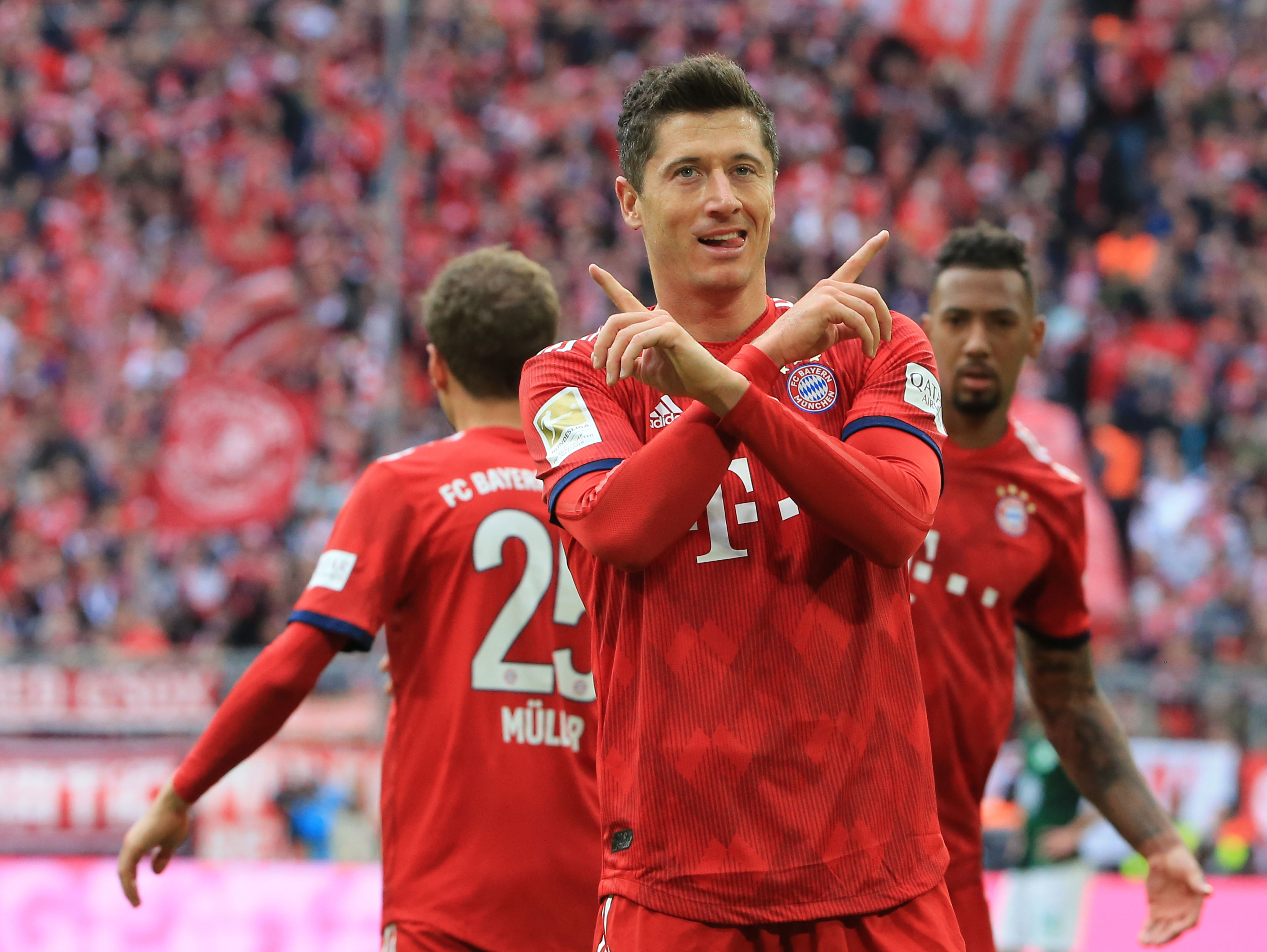 篮球场上的 篮球场上的