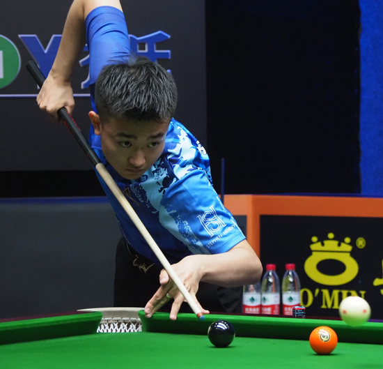 在努力地调 在努力地调