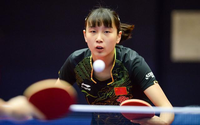 女双亚军 女双亚军