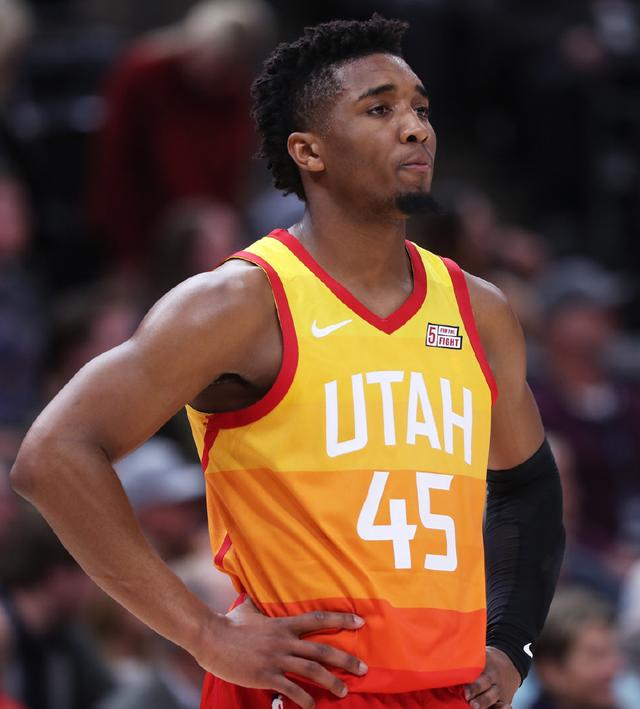 先退后抢 先退后抢