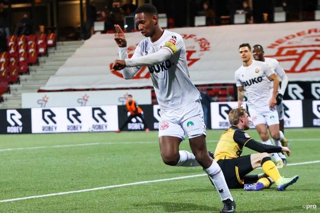 要求随机深 要求随机深